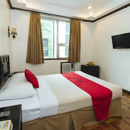Reddoorz Near Rockwell Mall